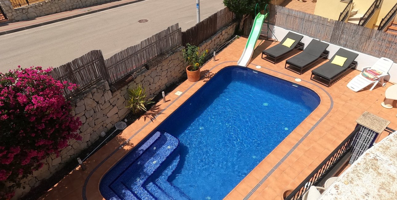 Resale - Villa -
Algorfa - La Finca Golf Resort