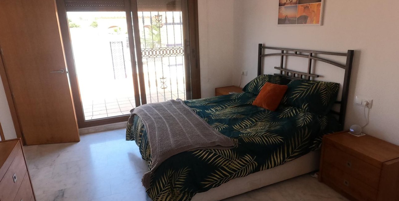 Resale - Villa -
Algorfa - La Finca Golf Resort