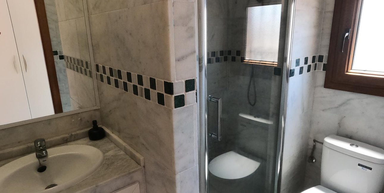 Resale - Villa -
Algorfa - La Finca Golf Resort