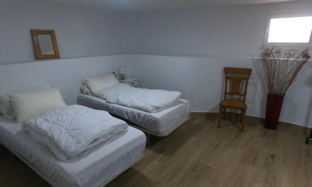 Resale - Villa -
Algorfa - La Finca Golf Resort