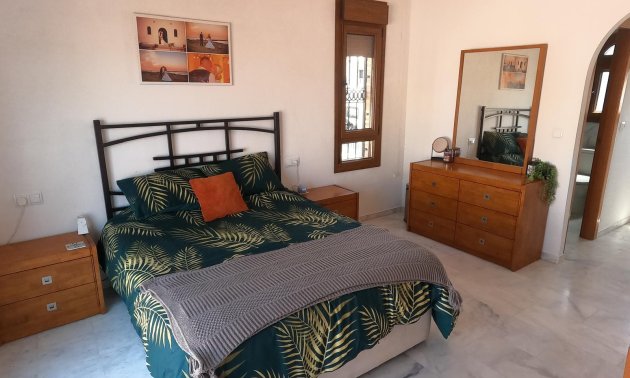 Resale - Villa -
Algorfa - La Finca Golf Resort