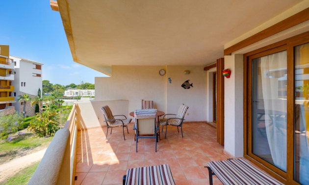 Resale - Apartment / flat -
Torrevieja - Punta prima