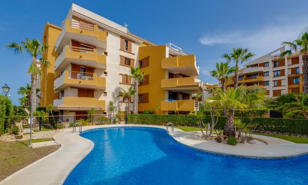 Resale - Apartment / flat -
Torrevieja - Punta prima