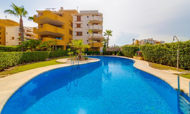 Resale - Apartment / flat -
Torrevieja - Punta prima