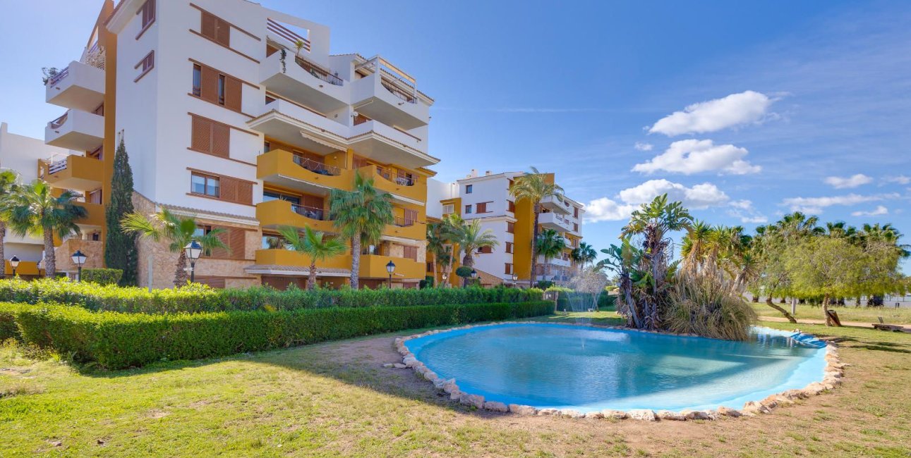 Resale - Apartment / flat -
Torrevieja - Punta prima