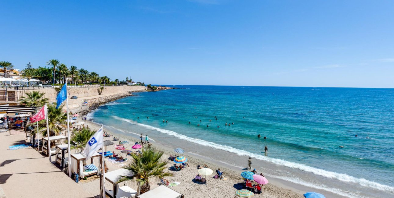 Resale - Apartment / flat -
Torrevieja - Punta prima