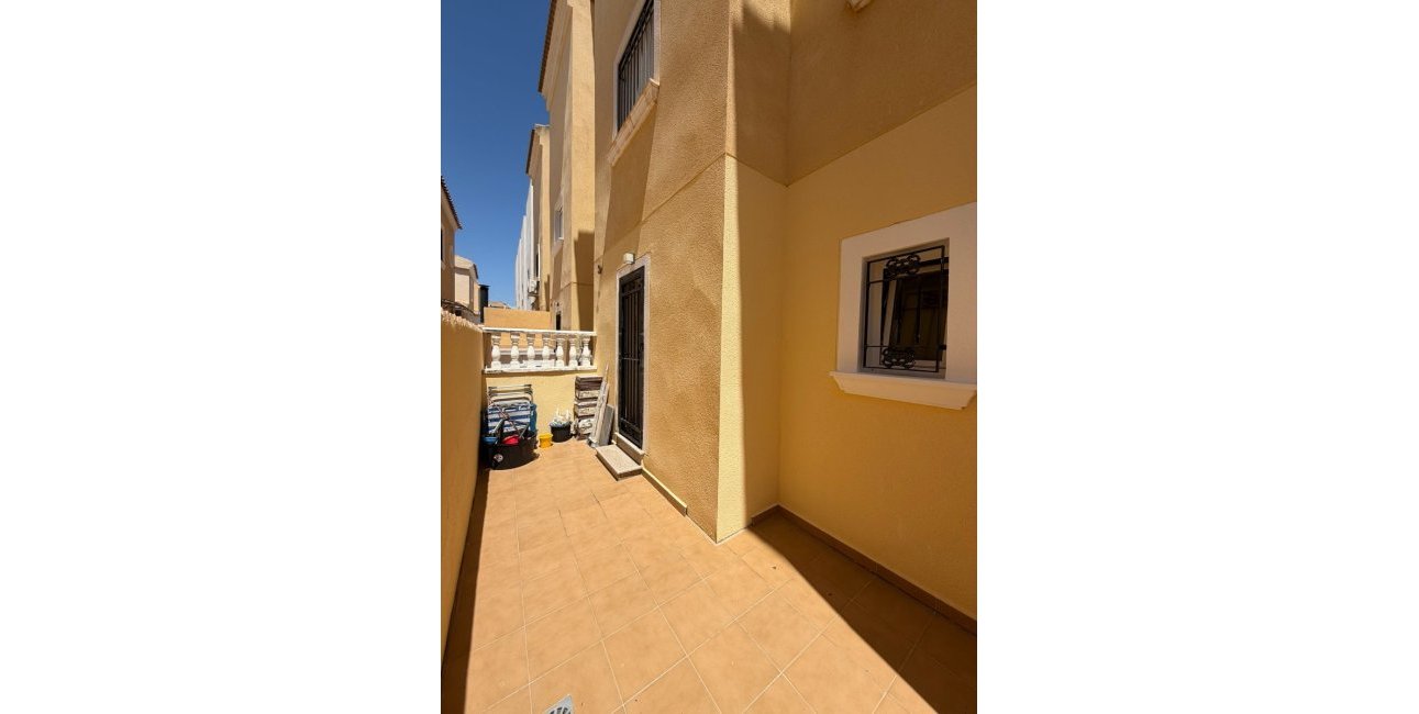 Rynek wtórny - Dom Szeregowy -
Orihuela Costa - Campoamor