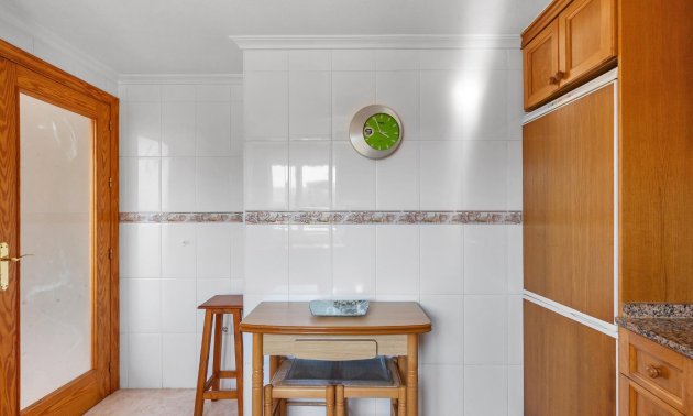 Resale - Apartment / flat -
Torrevieja - Playa del Cura