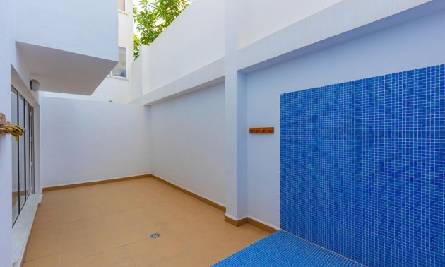 Resale - Apartment / flat -
Torrevieja - Playa del Cura