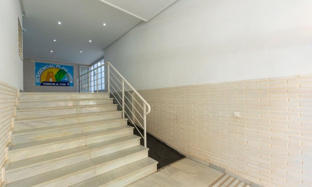 Resale - Apartment / flat -
Torrevieja - Playa del Cura