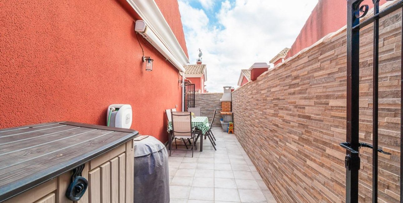 Rynek wtórny - Dom Szeregowy -
Orihuela Costa - Villamartin