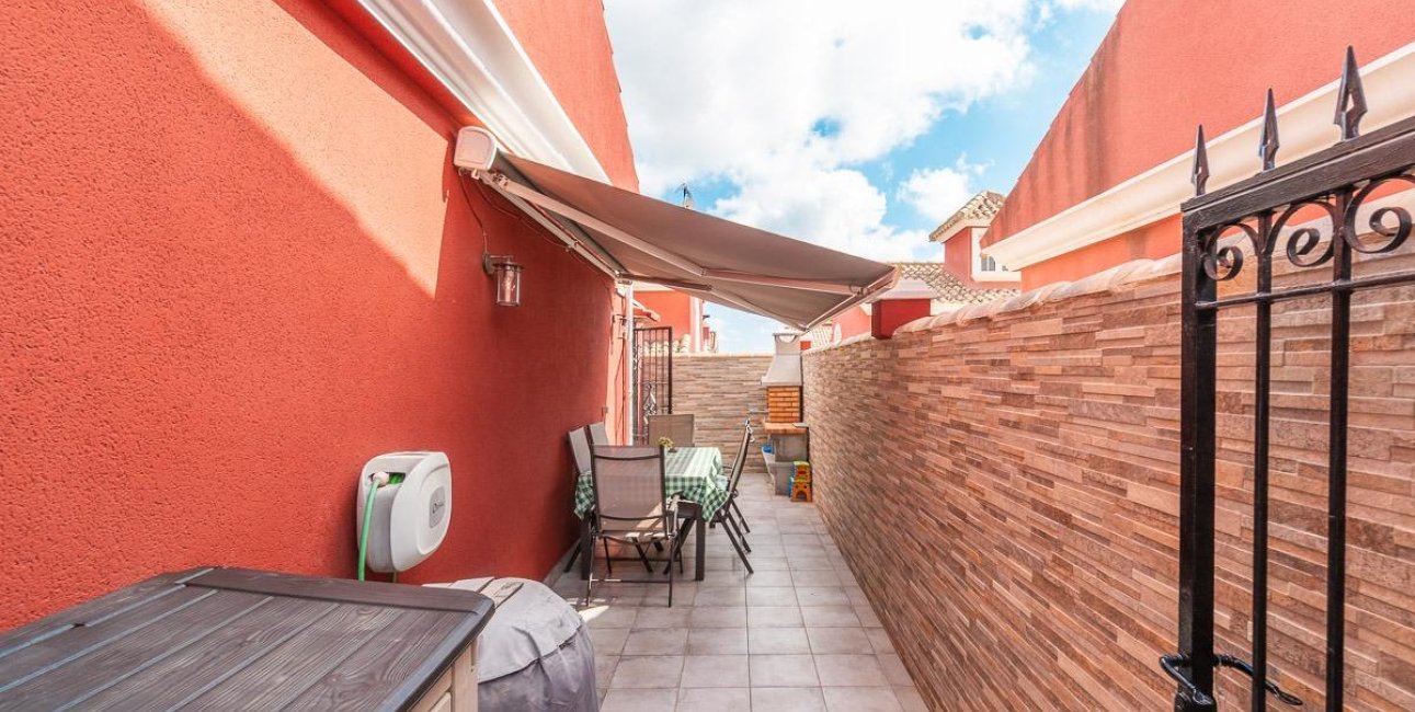 Rynek wtórny - Dom Szeregowy -
Orihuela Costa - Villamartin