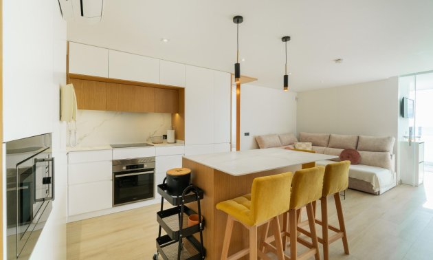 Resale - Apartment / flat -
Guardamar del Segura - Puerto Deportivo