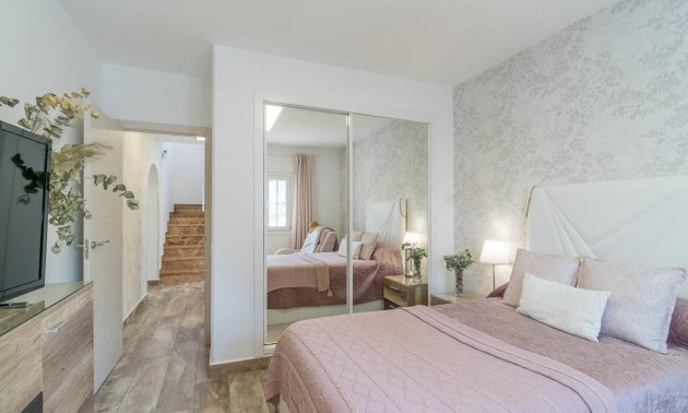 Resale - Villa -
San Miguel de Salinas - Las filipinas