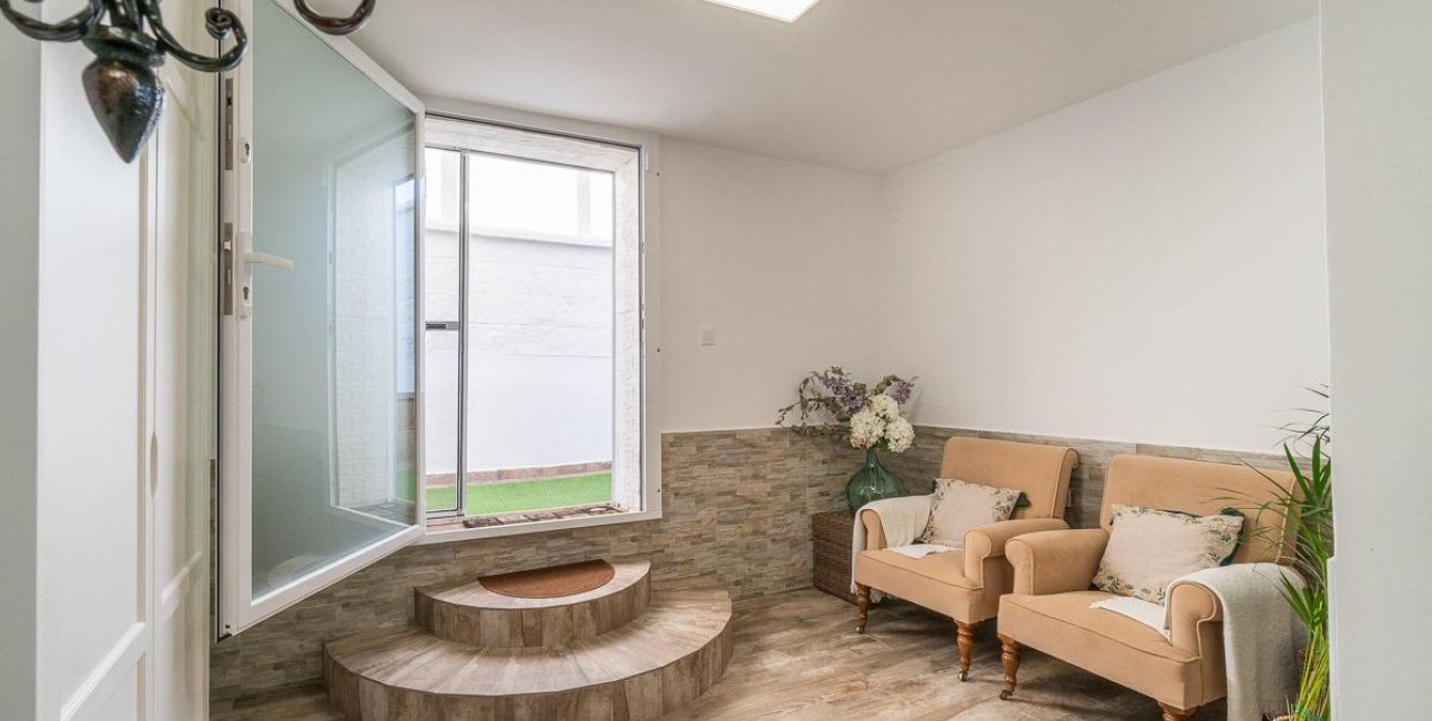 Resale - Villa -
San Miguel de Salinas - Las filipinas