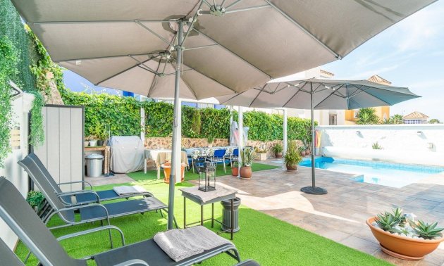Resale - Villa -
San Miguel de Salinas - Las filipinas