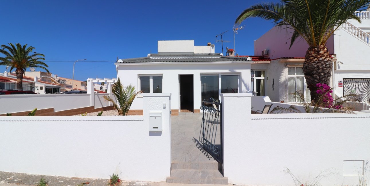 Reventa - Bungalow -
Ciudad Quesada - Altos de Quesada