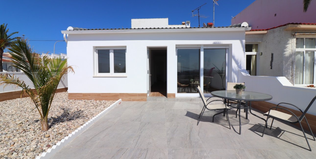 Reventa - Bungalow -
Ciudad Quesada - Altos de Quesada
