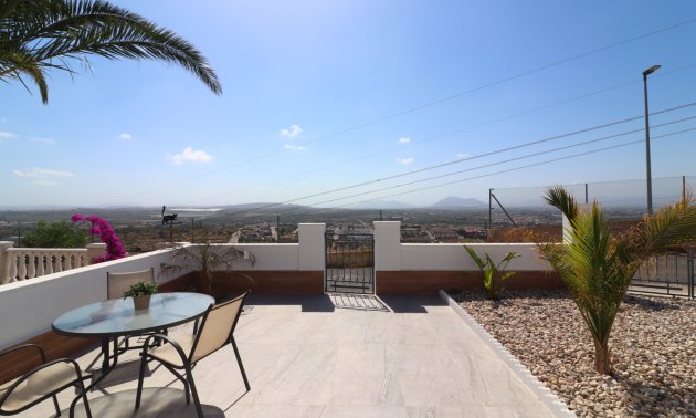 Reventa - Bungalow -
Ciudad Quesada - Altos de Quesada