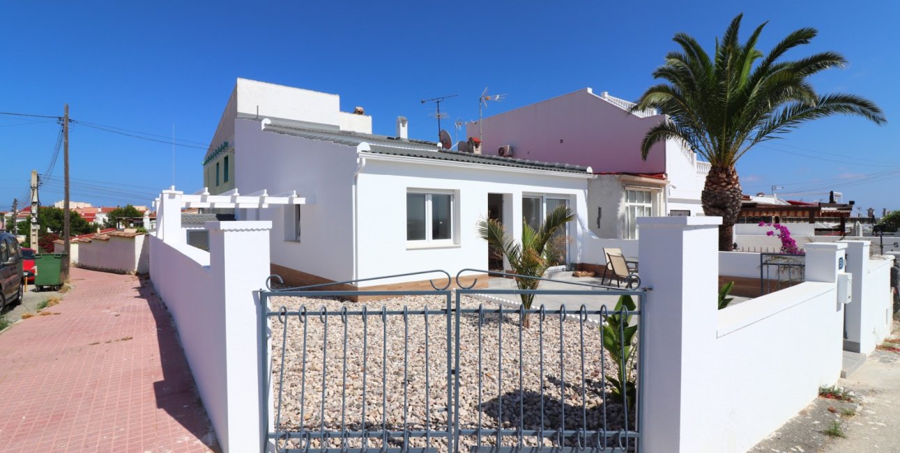 Reventa - Bungalow -
Ciudad Quesada - Altos de Quesada