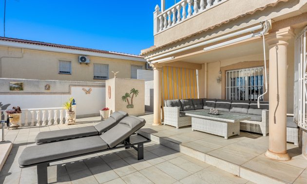 Resale - Villa -
Ciudad Quesada - Ciudad Quesada - Town