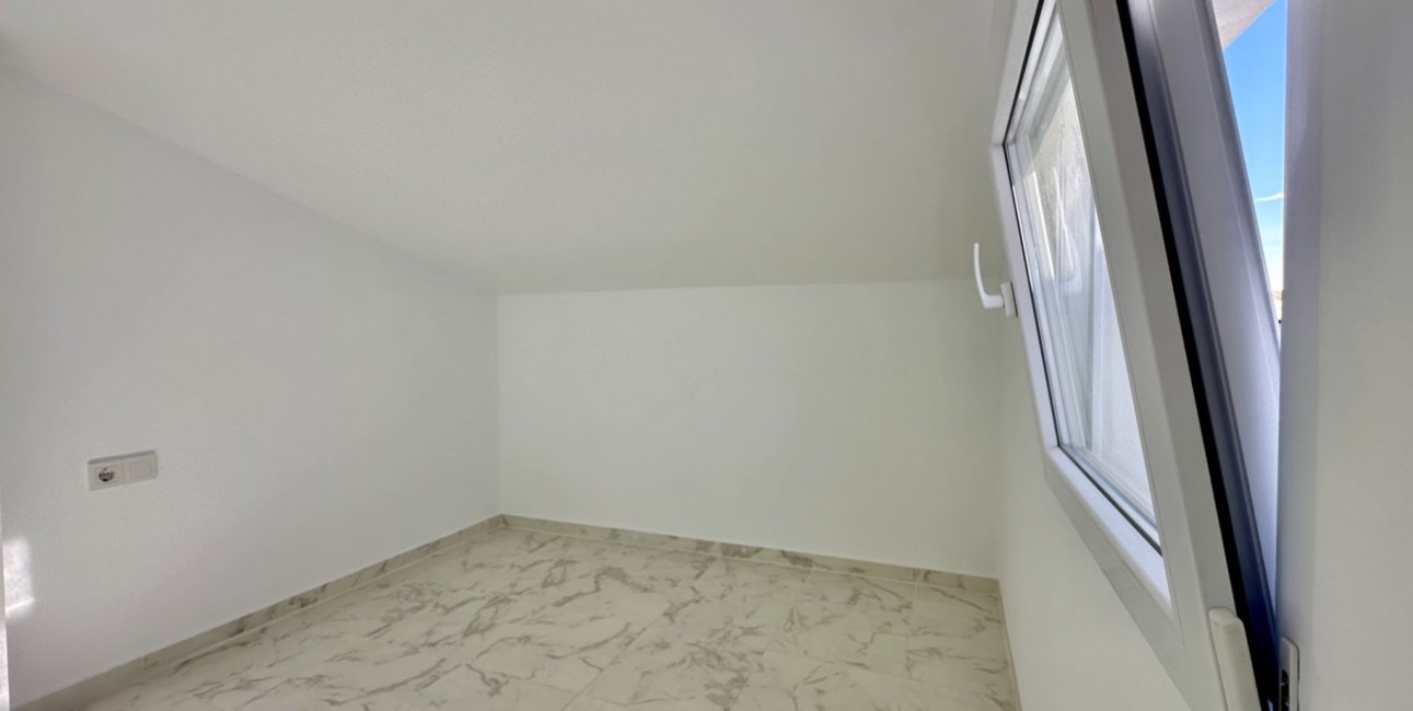 Resale - Townhouse -
Orihuela Costa - Los Balcones