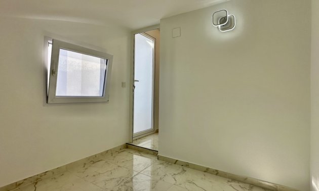 Resale - Townhouse -
Orihuela Costa - Los Balcones