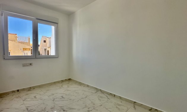 Resale - Townhouse -
Orihuela Costa - Los Balcones