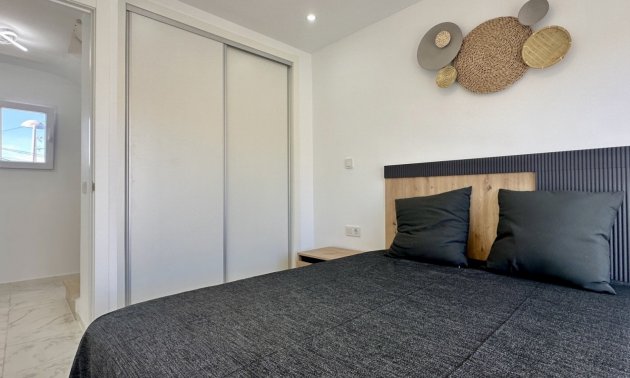 Resale - Townhouse -
Orihuela Costa - Los Balcones