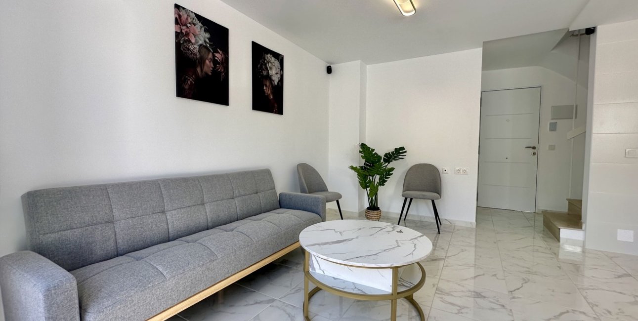 Resale - Townhouse -
Orihuela Costa - Los Balcones