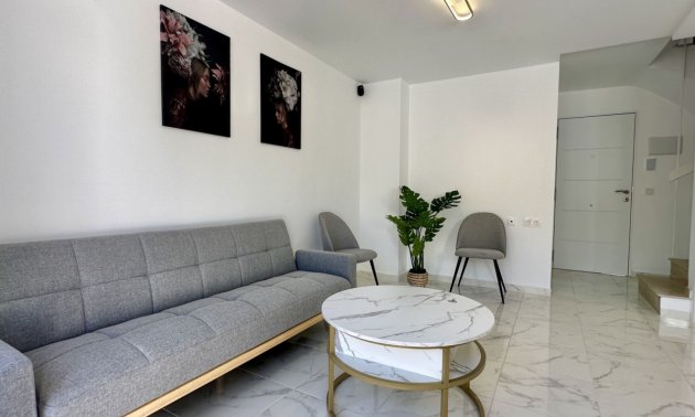 Resale - Townhouse -
Orihuela Costa - Los Balcones