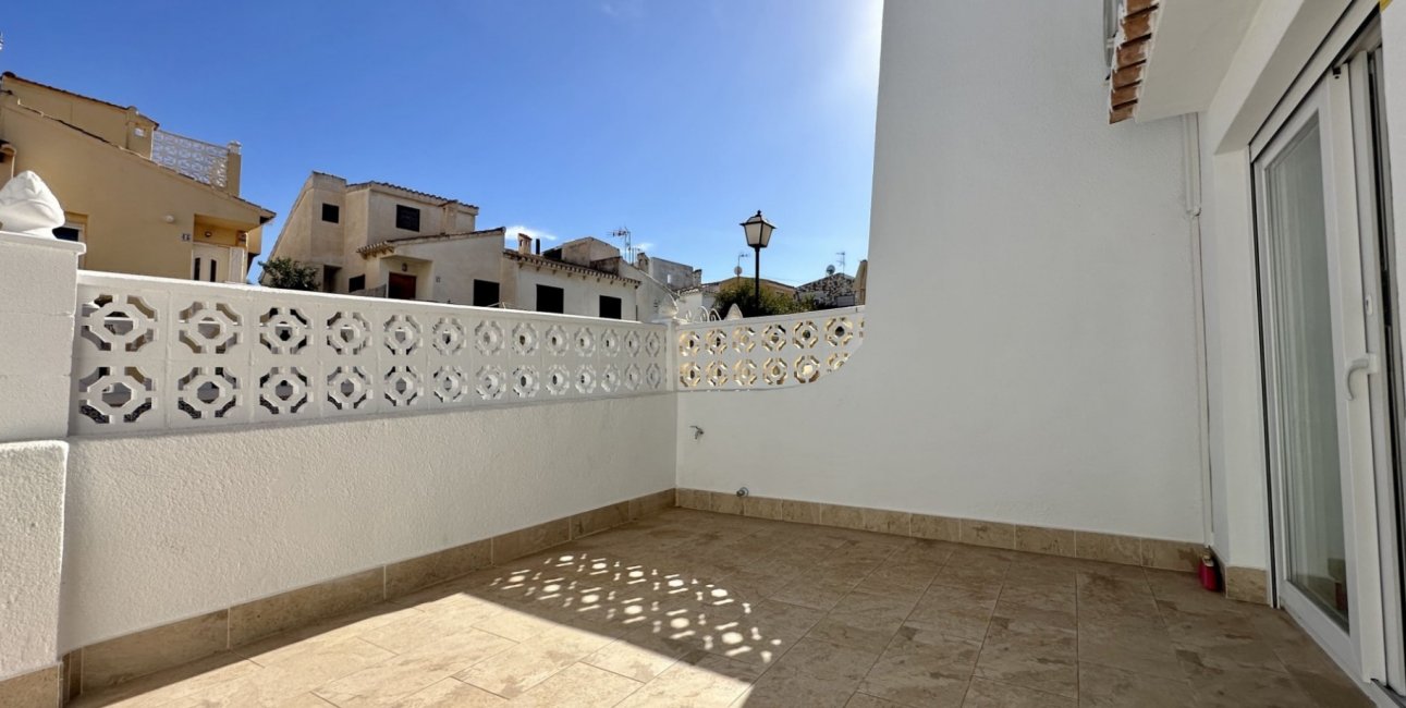 Resale - Townhouse -
Orihuela Costa - Los Balcones