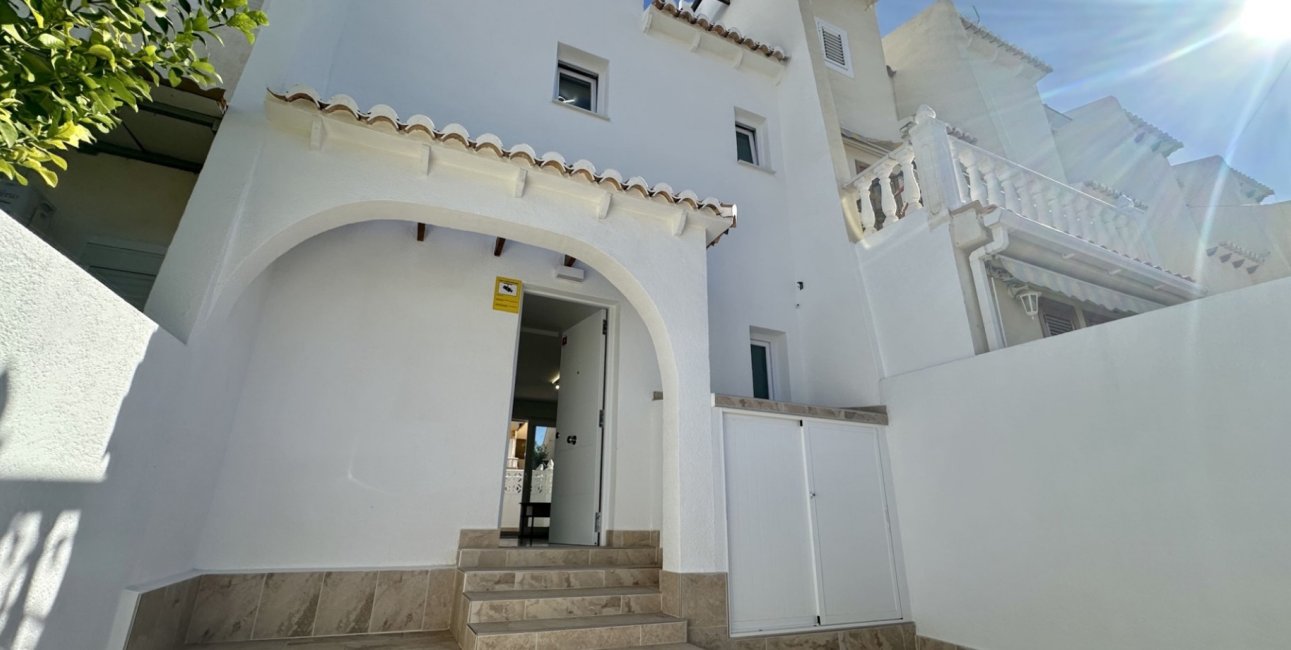 Resale - Townhouse -
Orihuela Costa - Los Balcones