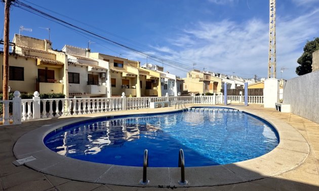 Resale - Townhouse -
Orihuela Costa - Los Balcones