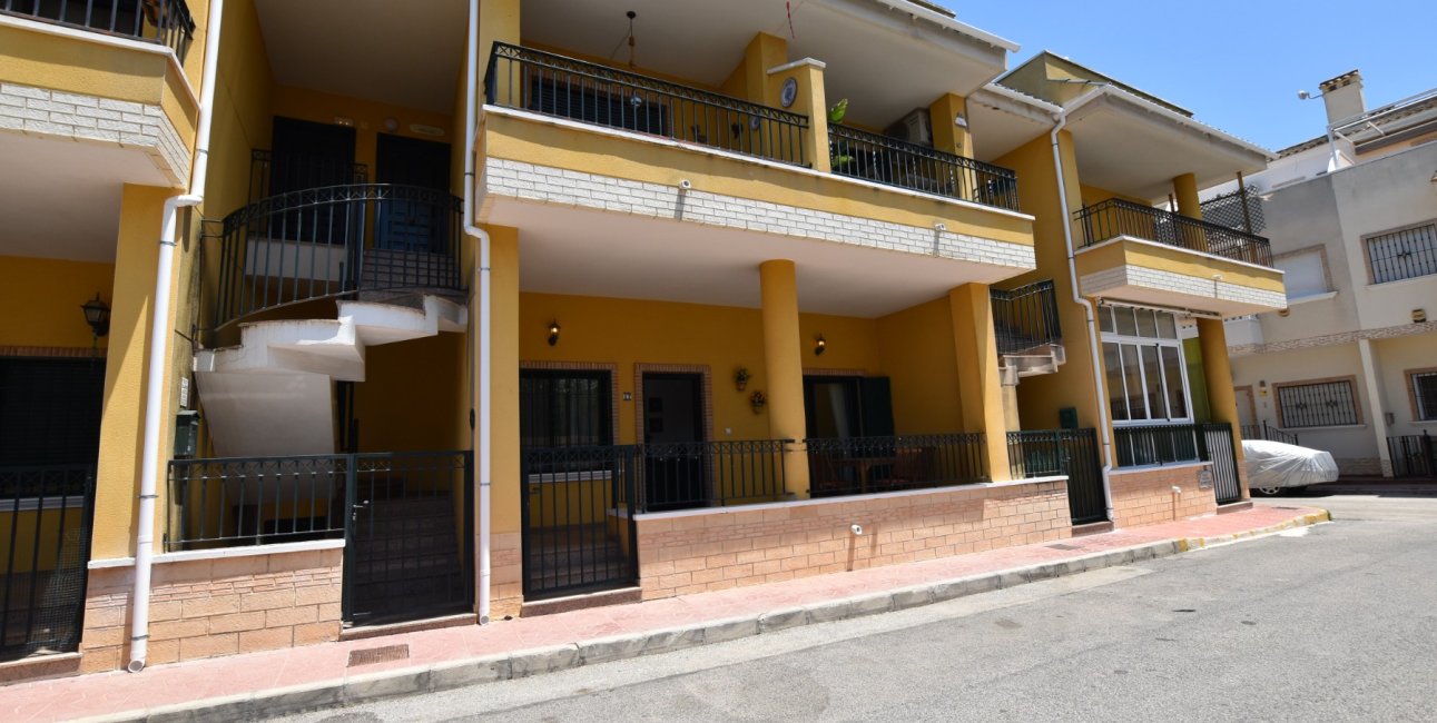 Resale - Apartment / flat -
Daya Vieja - Daya Vieja - Town