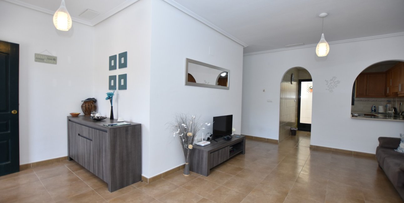 Resale - Apartment / flat -
Daya Vieja - Daya Vieja - Town
