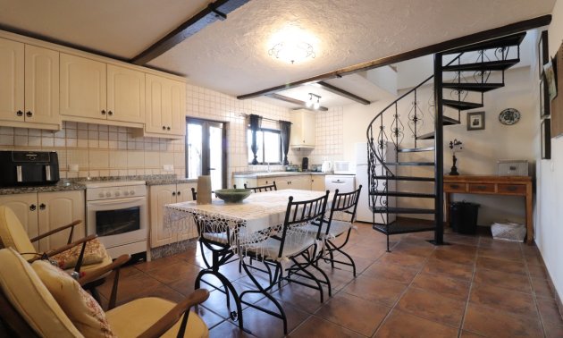 Resale - Country House -
Albatera - Albatera - Country