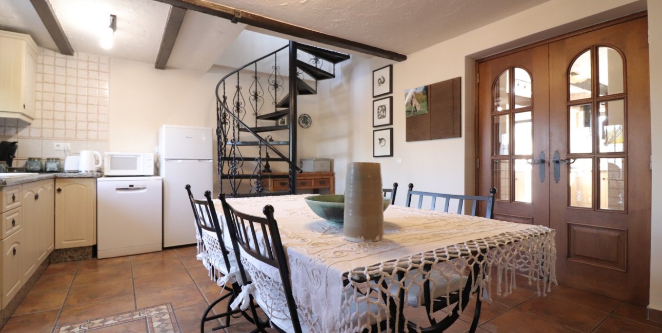 Resale - Country House -
Albatera - Albatera - Country