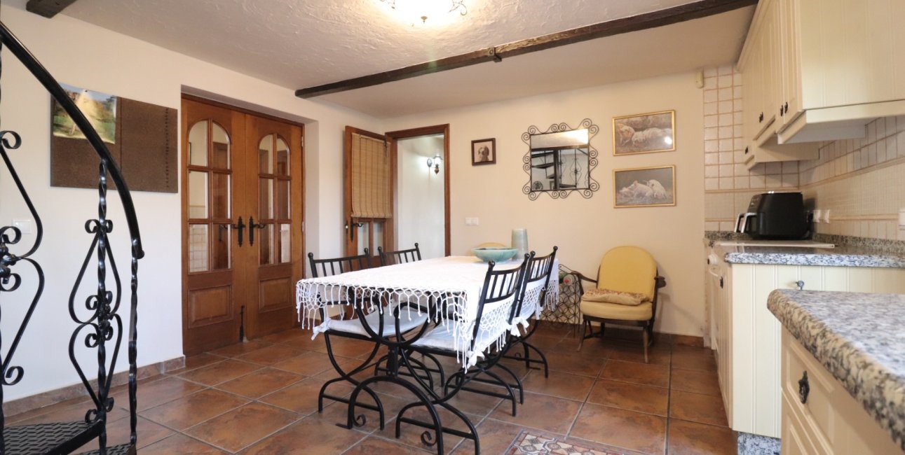 Resale - Country House -
Albatera - Albatera - Country