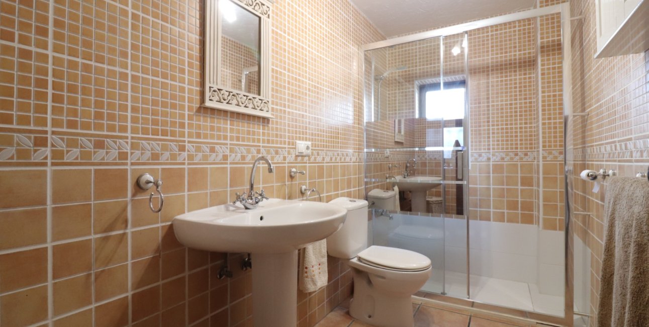 Resale - Country House -
Albatera - Albatera - Country