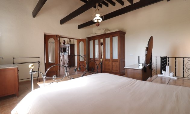 Resale - Country House -
Albatera - Albatera - Country