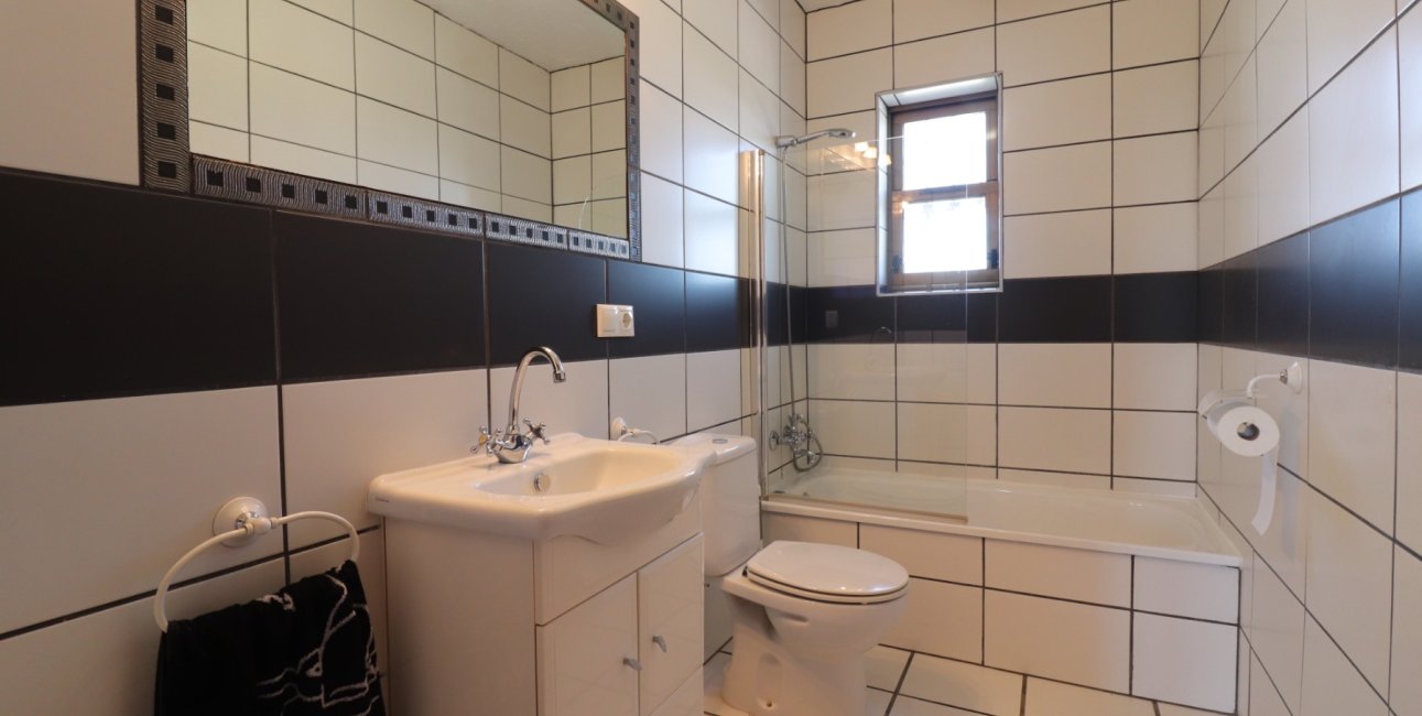 Resale - Country House -
Albatera - Albatera - Country