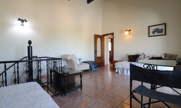 Resale - Country House -
Albatera - Albatera - Country