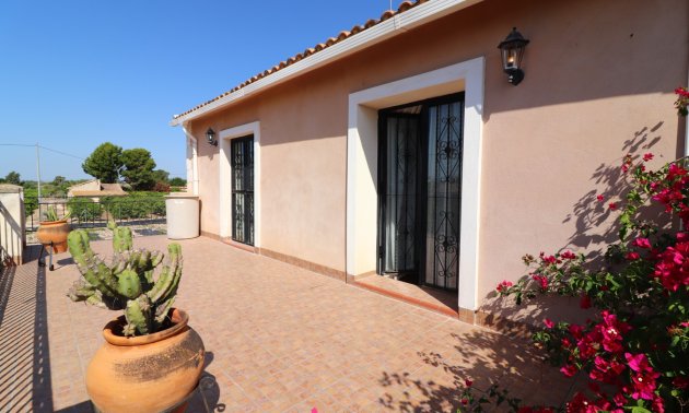 Resale - Country House -
Albatera - Albatera - Country