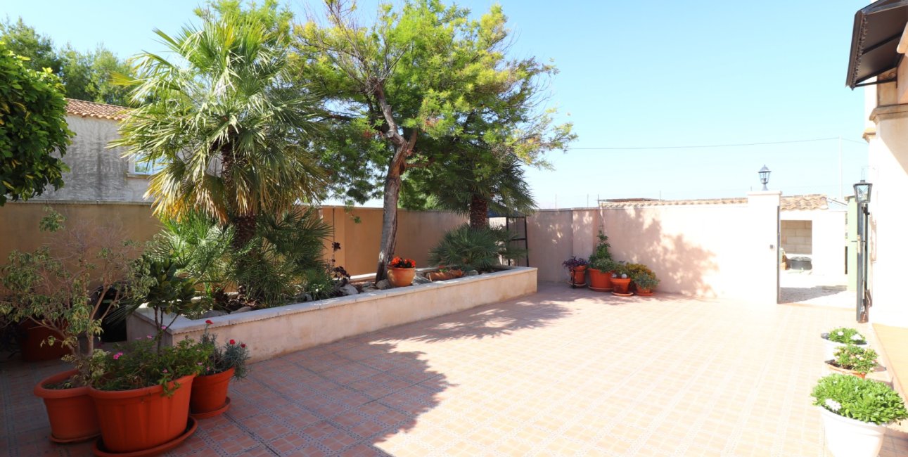 Resale - Country House -
Albatera - Albatera - Country