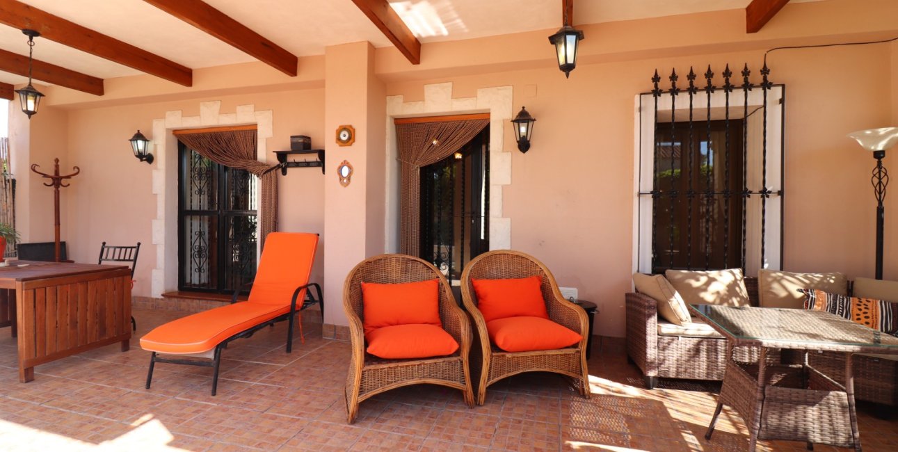 Resale - Country House -
Albatera - Albatera - Country