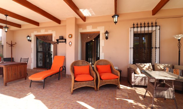 Resale - Country House -
Albatera - Albatera - Country