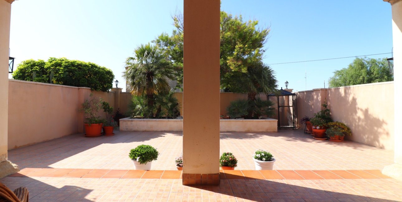 Resale - Country House -
Albatera - Albatera - Country