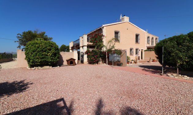 Resale - Country House -
Albatera - Albatera - Country