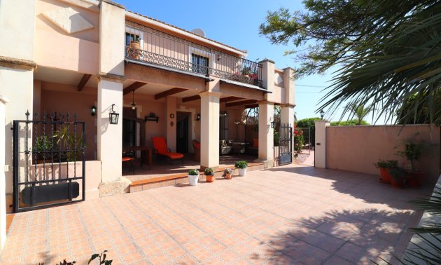 Resale - Country House -
Albatera - Albatera - Country